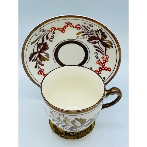 Gray's Pottery Stroke-on-Trent England 8253 hand painted Tea Cup and Saucer - Picture 3 of 10